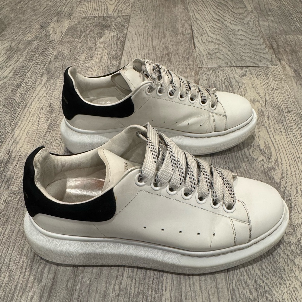 Alexander McQueen white black Suede-trimmed leather exaggerated-sole sneakers - Picture 2 of 11